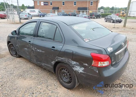 2010 Toyota Yaris z USA, uszkodzony, nr VIN JTDBT4K33A1379134